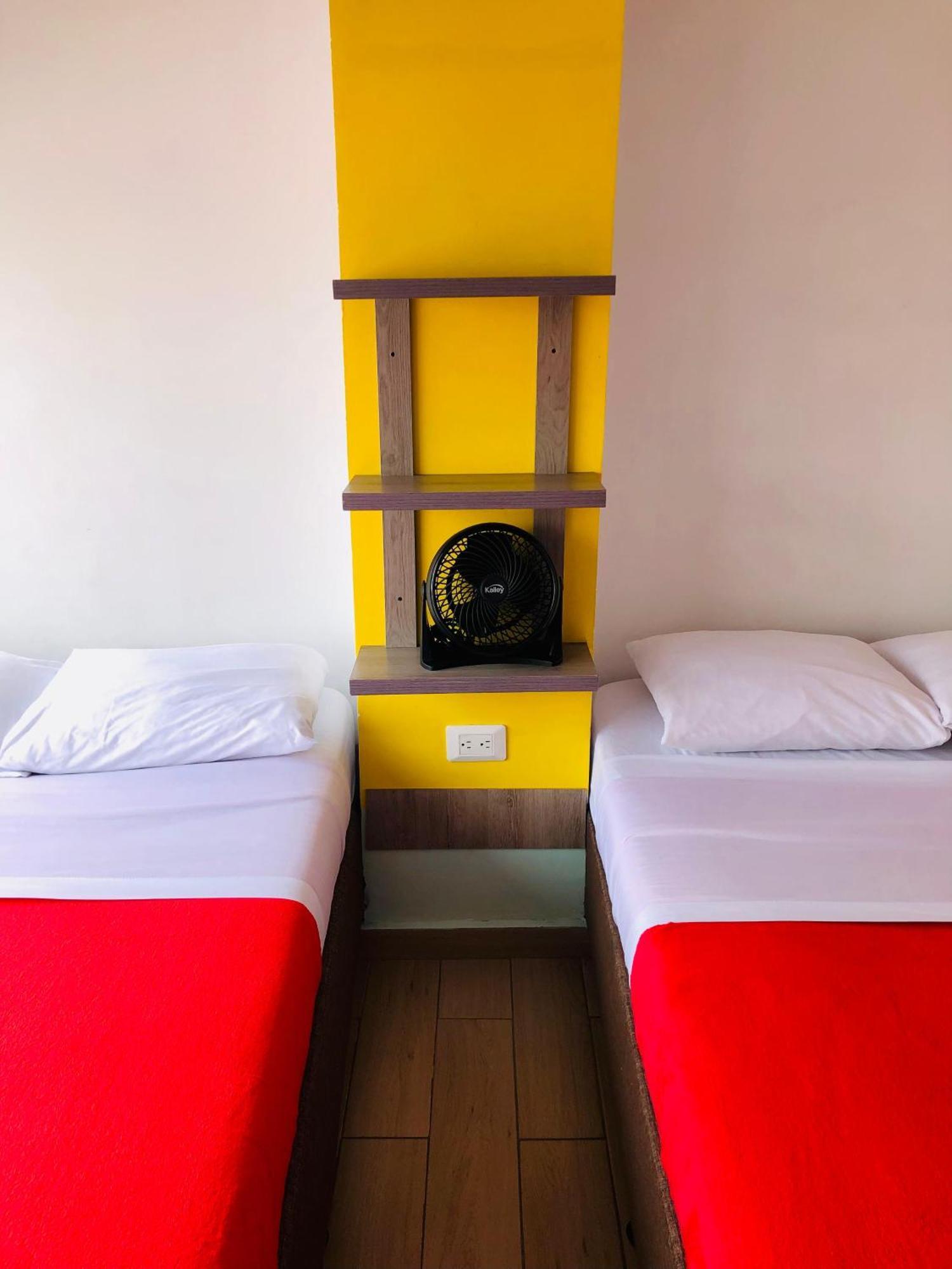 Hotel Cafe Color Armenia  Eksteriør billede